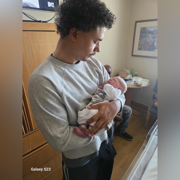 A Smile is Always the best form of Introduction - Picture 3 of 3